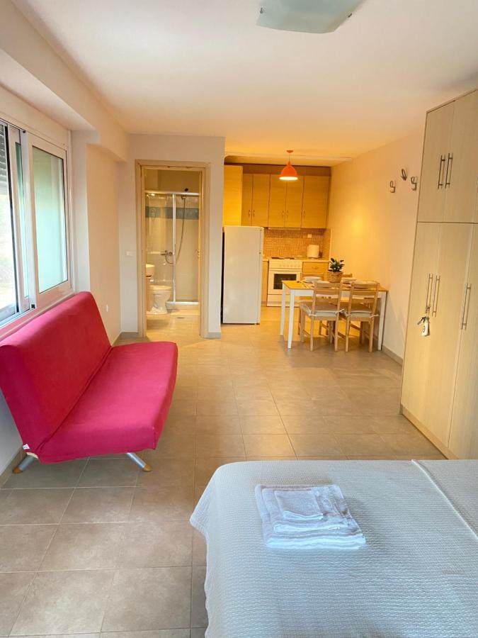 Seaside One-Bedroom On Chalkis Экстерьер фото